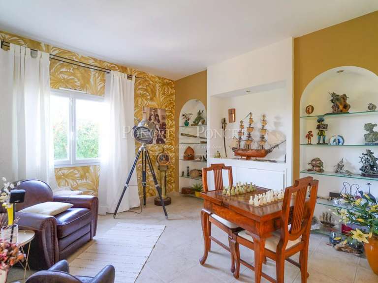 Maison Juvignac - 5 chambres - 226m²