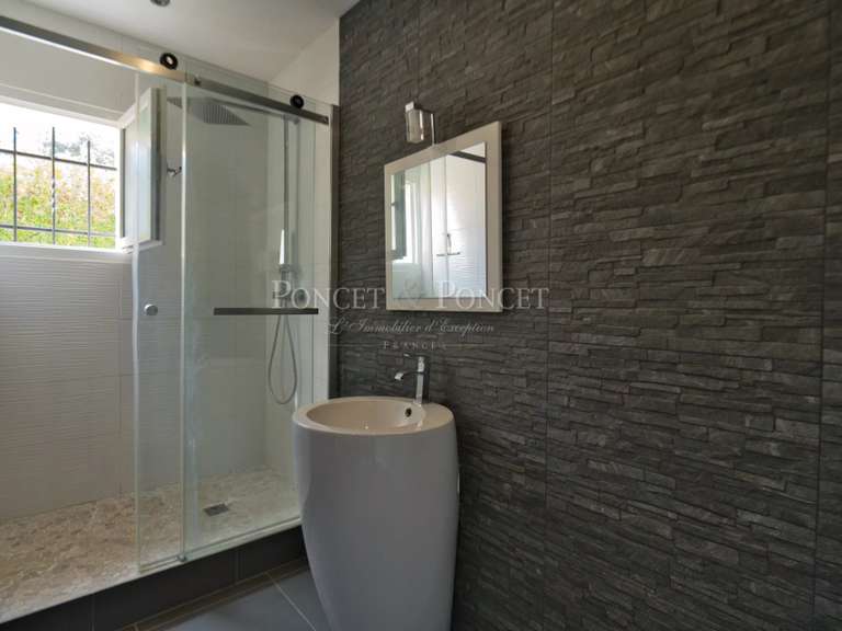 Maison Saint-Jean-de-Védas - 5 chambres - 254m²