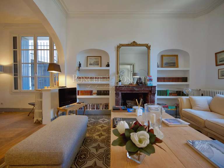Maison Nîmes - 7 chambres - 528m²
