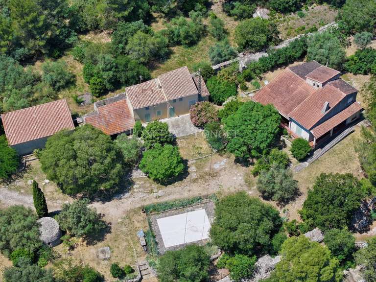 Maison Nîmes - 5 chambres - 192m²