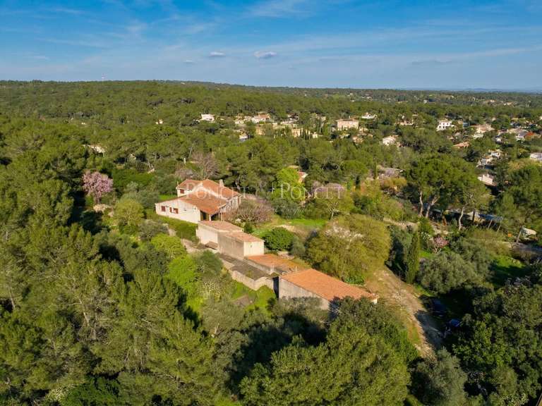 Maison Nîmes - 5 chambres - 192m²