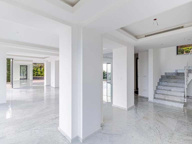 Maison Roquebrune-Cap-Martin - 4 chambres - 350m²