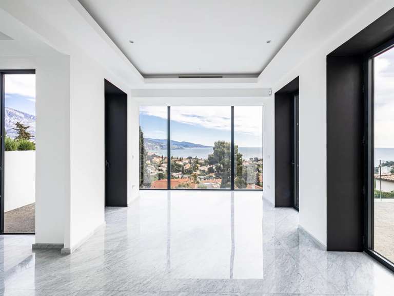 House Roquebrune-Cap-Martin - 4 bedrooms - 350m²