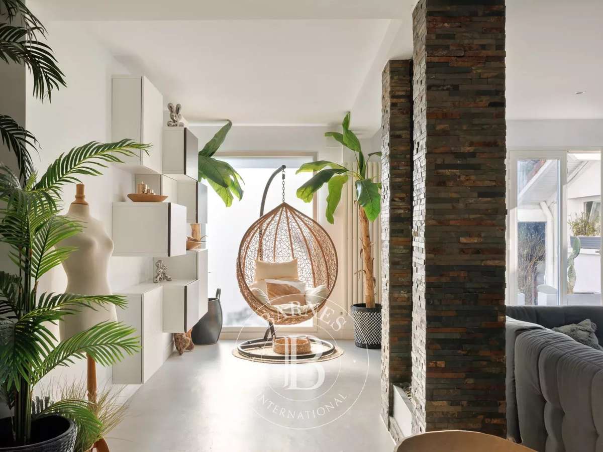 House Biarritz