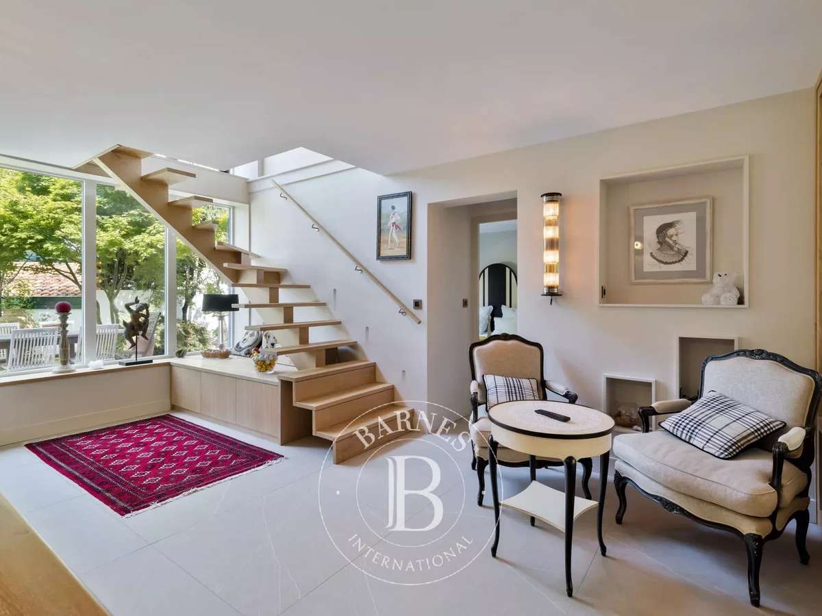 House Biarritz