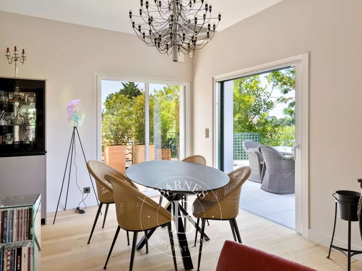 House Biarritz