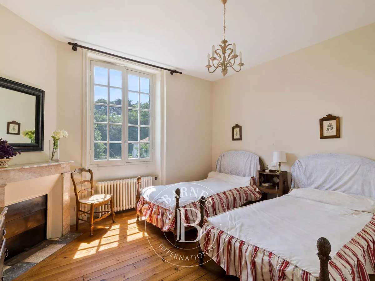 House Biarritz