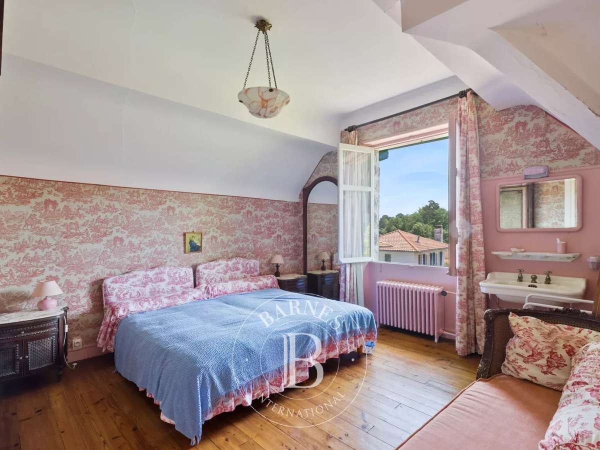 House Biarritz