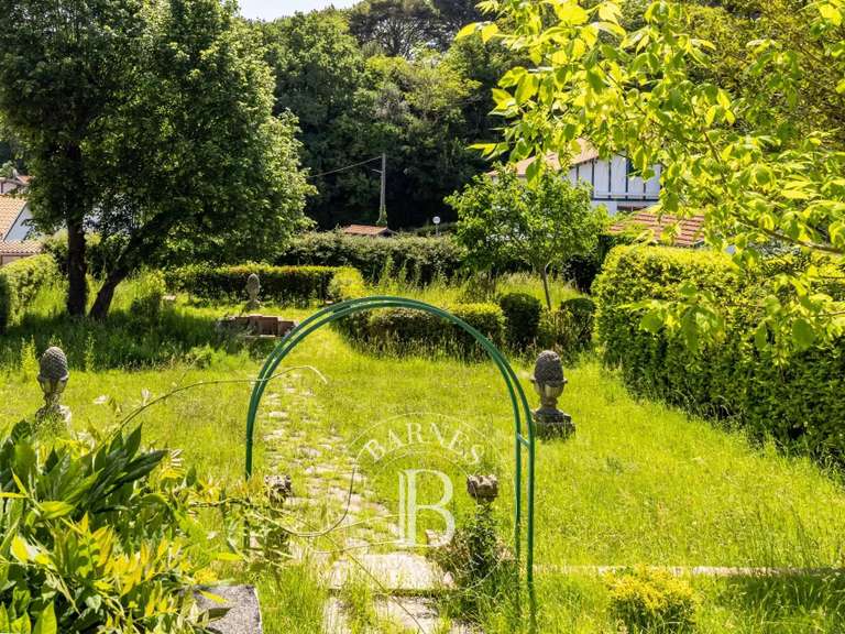 House Biarritz - 4 bedrooms - 235m²