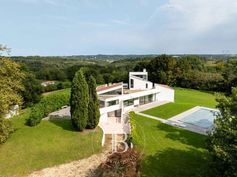 Maison Ascain - 4 chambres - 340m²