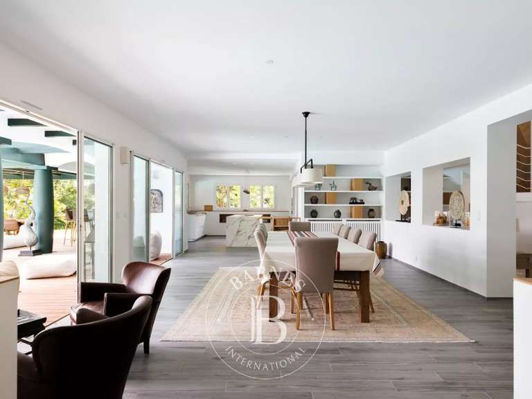 House Saint-Jean-de-Luz - 5 bedrooms - 350m²