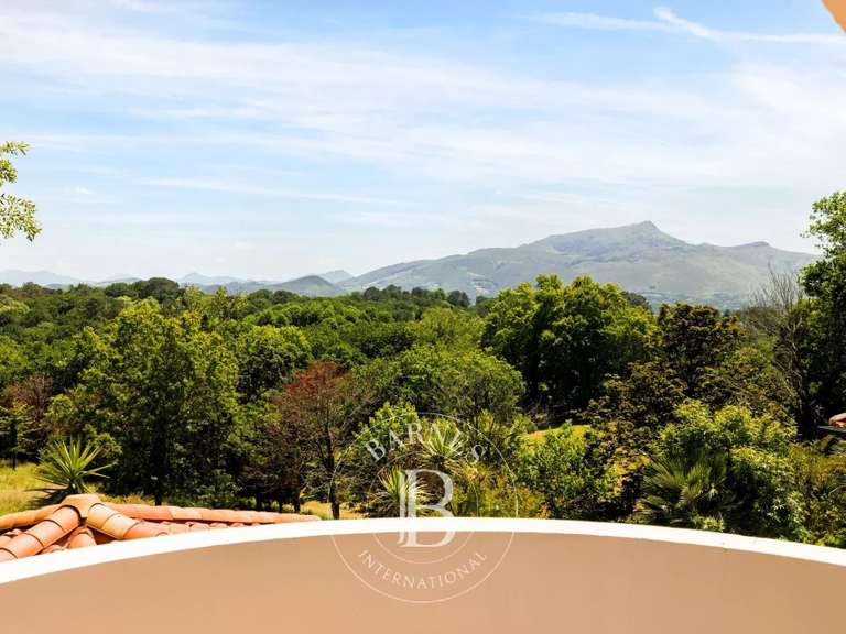 House Saint-Jean-de-Luz - 5 bedrooms - 350m²
