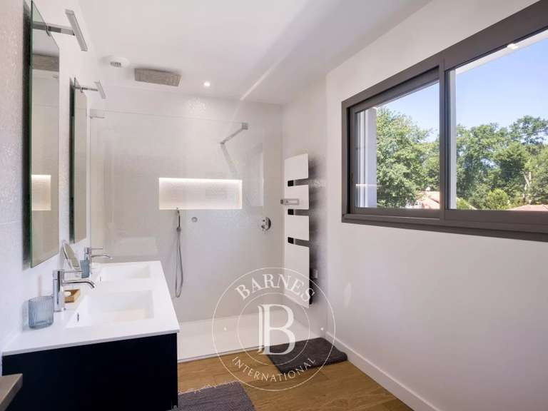 House Hossegor - 4 bedrooms - 240m²