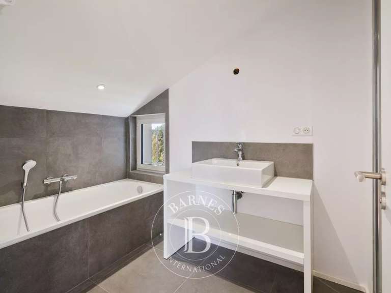 House Biarritz - 5 bedrooms - 235m²