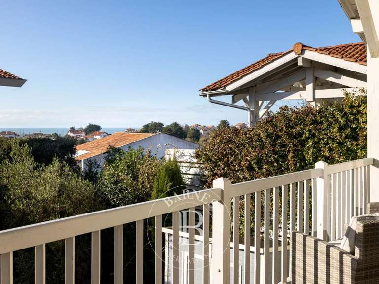 House Bidart - 4 bedrooms - 127m²