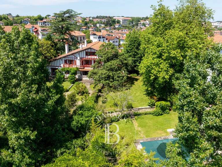 House Saint-Jean-de-Luz - 11 bedrooms - 500m²