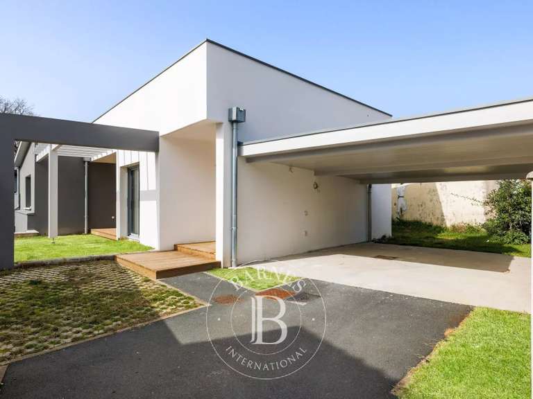 Maison Anglet - 4 chambres - 194m²