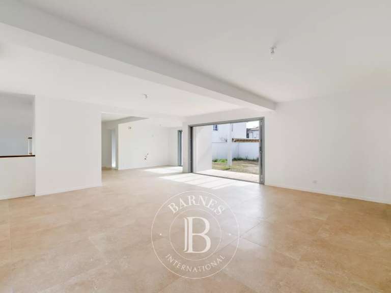Maison Anglet - 4 chambres - 194m²