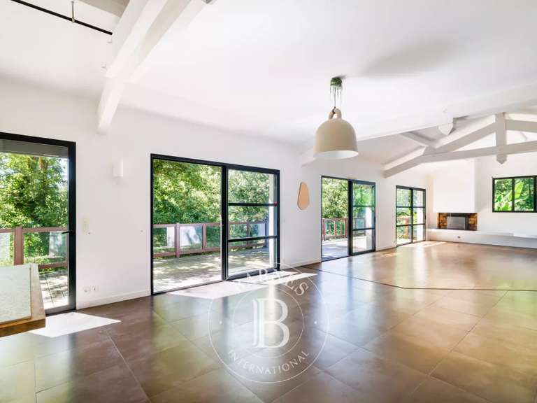 Maison Ciboure - 4 chambres - 200m²