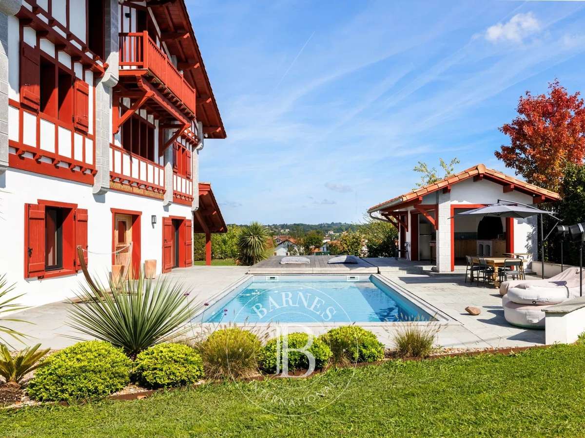 Maison Larressore