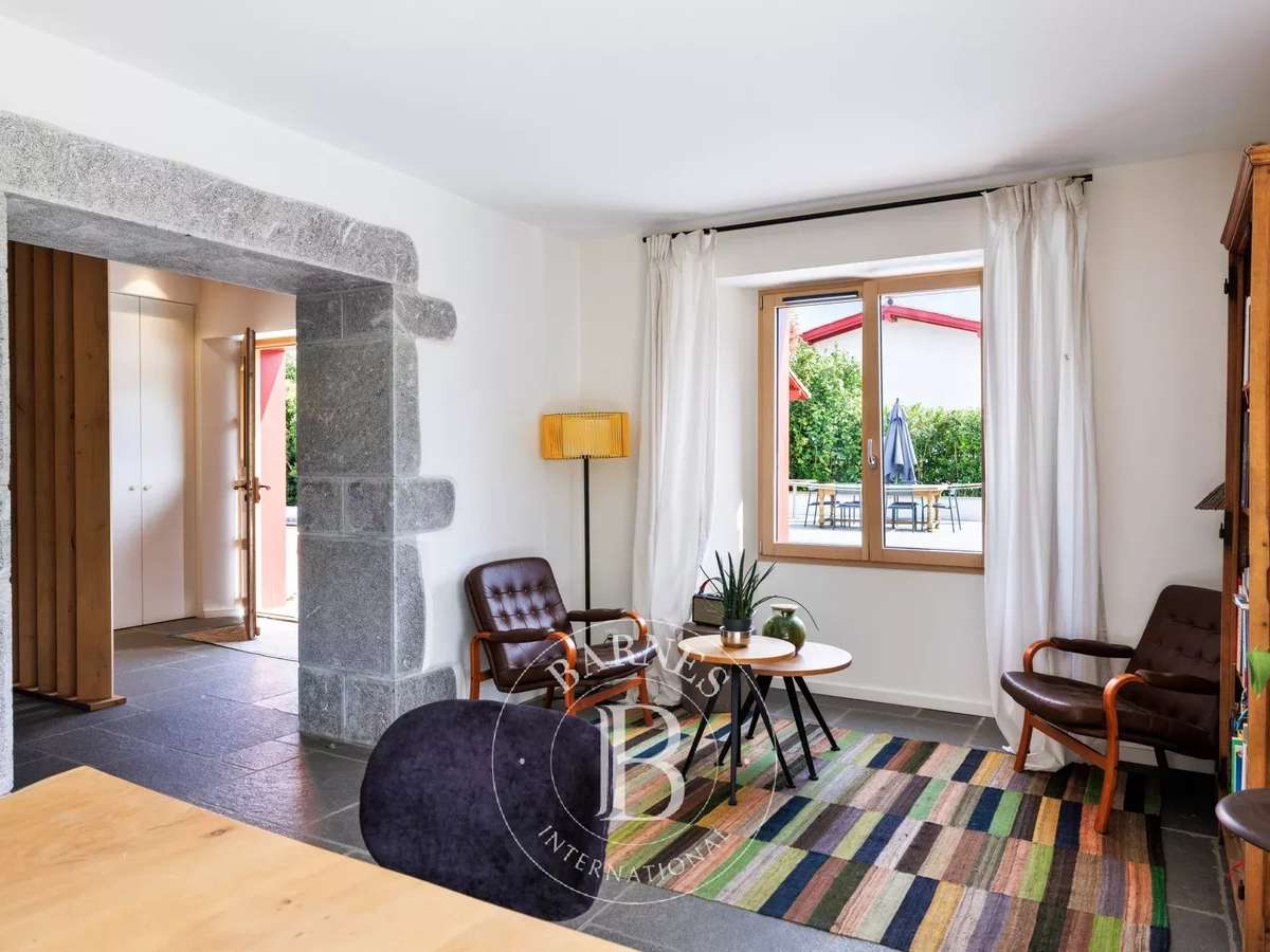 Maison Larressore