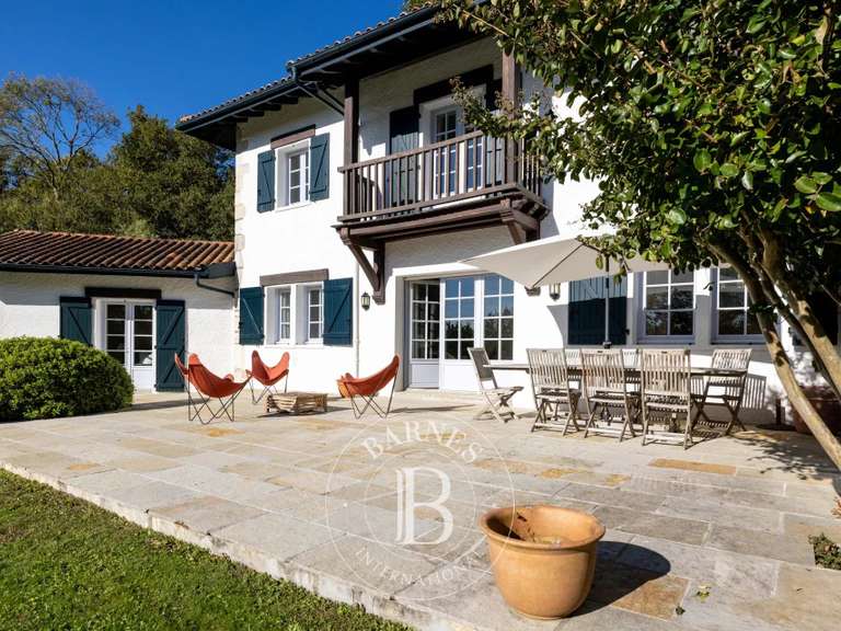 House Arcangues - 5 bedrooms - 250m²