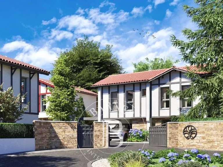 Maison Anglet - 4 chambres - 171m²