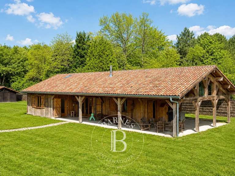 Maison Linxe - 8 chambres - 390m²