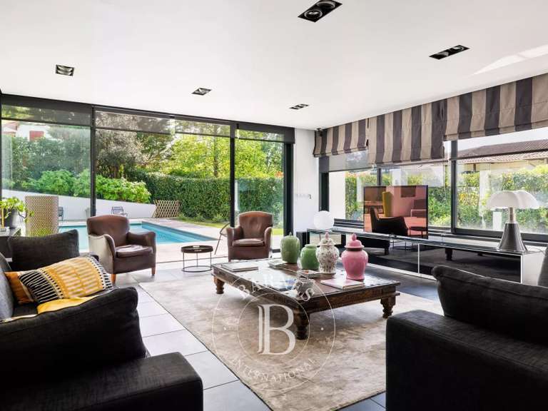 Maison Saint-Jean-de-Luz - 5 chambres - 220m²