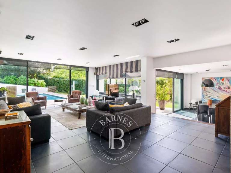 Maison Saint-Jean-de-Luz - 5 chambres - 220m²