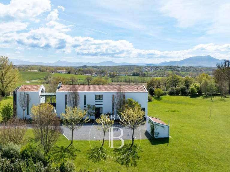 Maison Arbonne - 4 chambres - 240m²