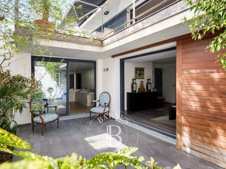 Maison Anglet - 4 chambres - 248m²