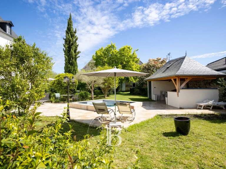 House Navarrenx - 8 bedrooms - 463m²