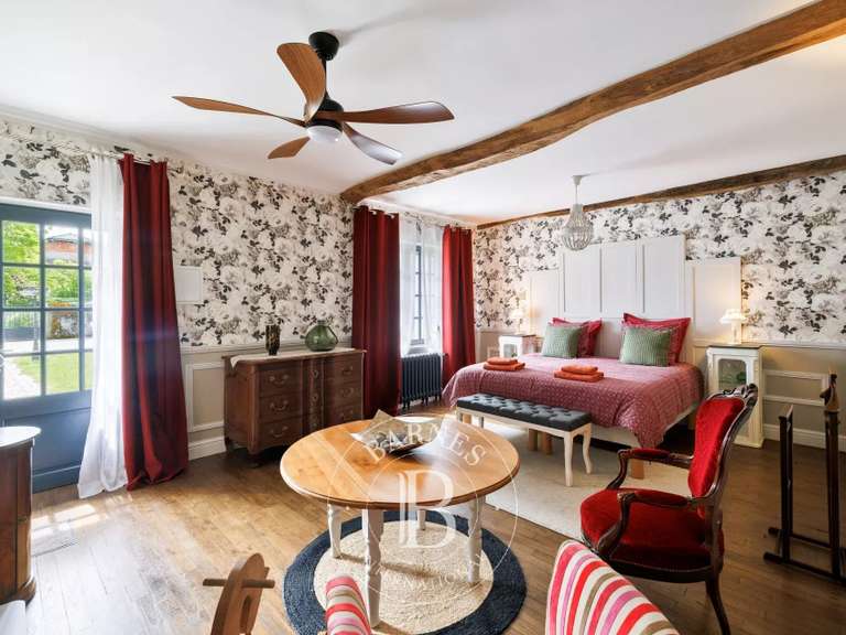 House Navarrenx - 8 bedrooms - 463m²