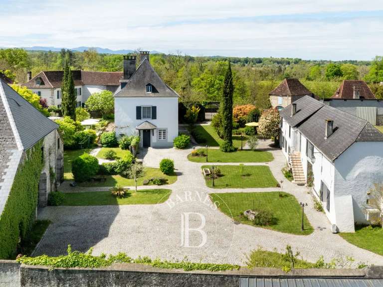Maison Navarrenx - 8 chambres - 463m²