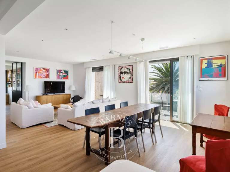 House Biarritz - 4 bedrooms - 206m²