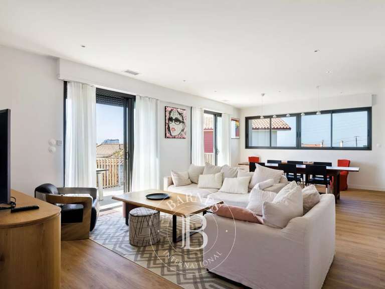 House Biarritz - 4 bedrooms - 206m²