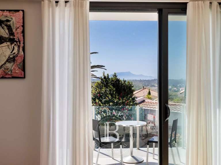 Maison Biarritz - 4 chambres - 206m²