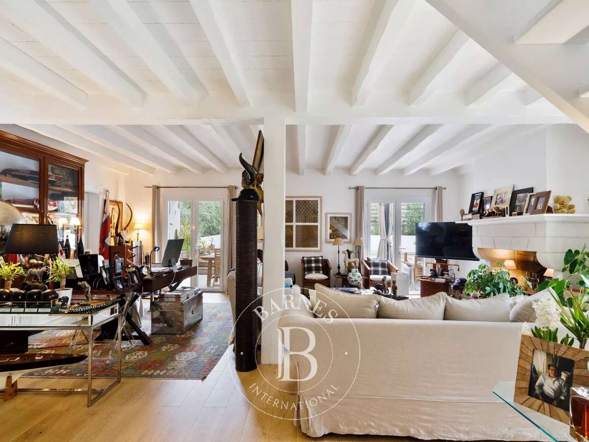 Maison Ascain
