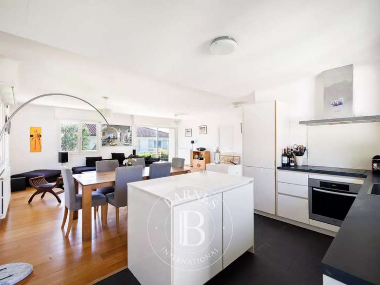 Maison Anglet - 4 chambres - 200m²
