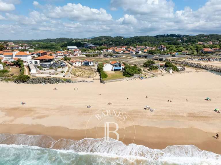 House Bidart - 5 bedrooms - 210m²