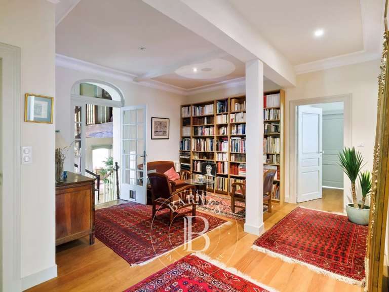 House Dax - 7 bedrooms - 700m²