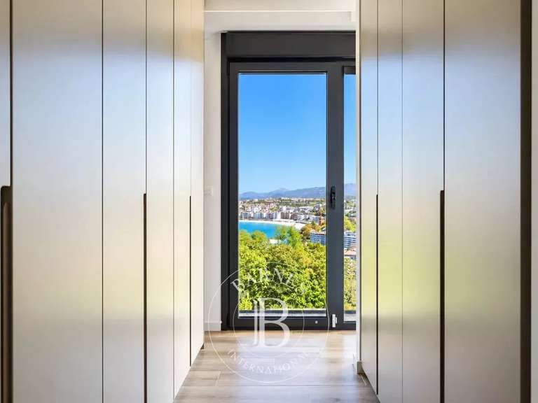 Maison Saint-Sébastien - 4 chambres - 350m²