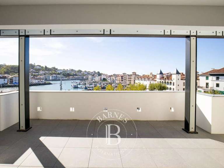Maison Saint-Jean-de-Luz - 6 chambres - 280m²