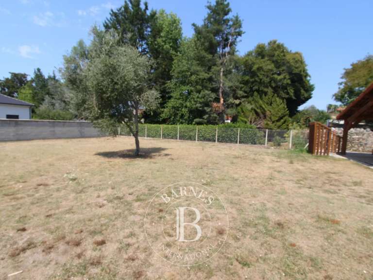 Maison Tarbes - 6 chambres - 360m²