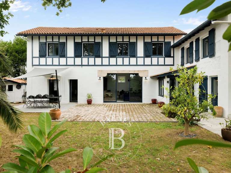 Maison Ciboure - 4 chambres - 175m²