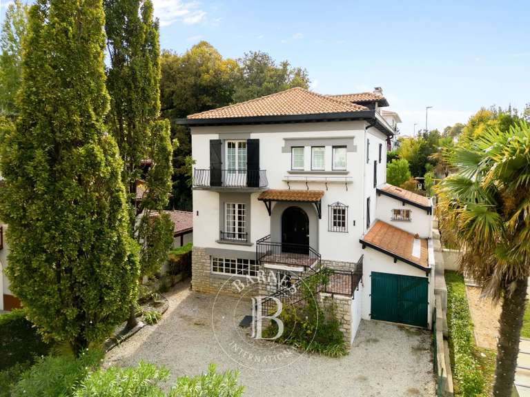 Maison Bayonne - 4 chambres - 370m²