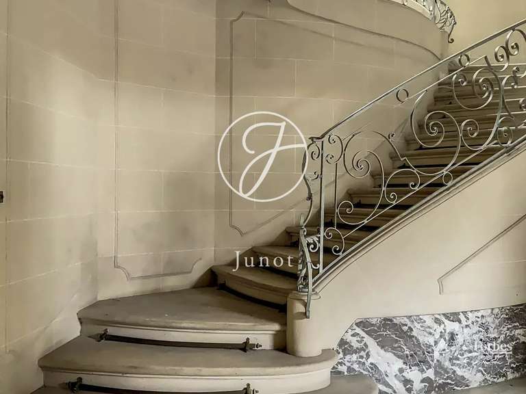 Maison Tourcoing - 4 chambres - 500m²