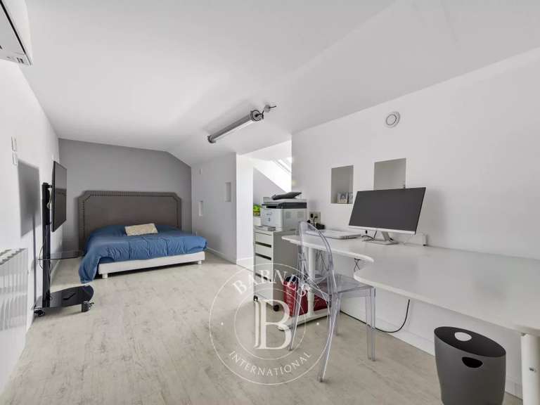 Maison Bry-sur-Marne - 5 chambres - 200m²
