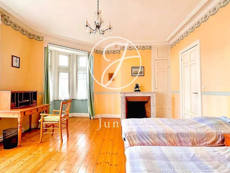 Maison Deûlémont - 8 chambres - 435m²